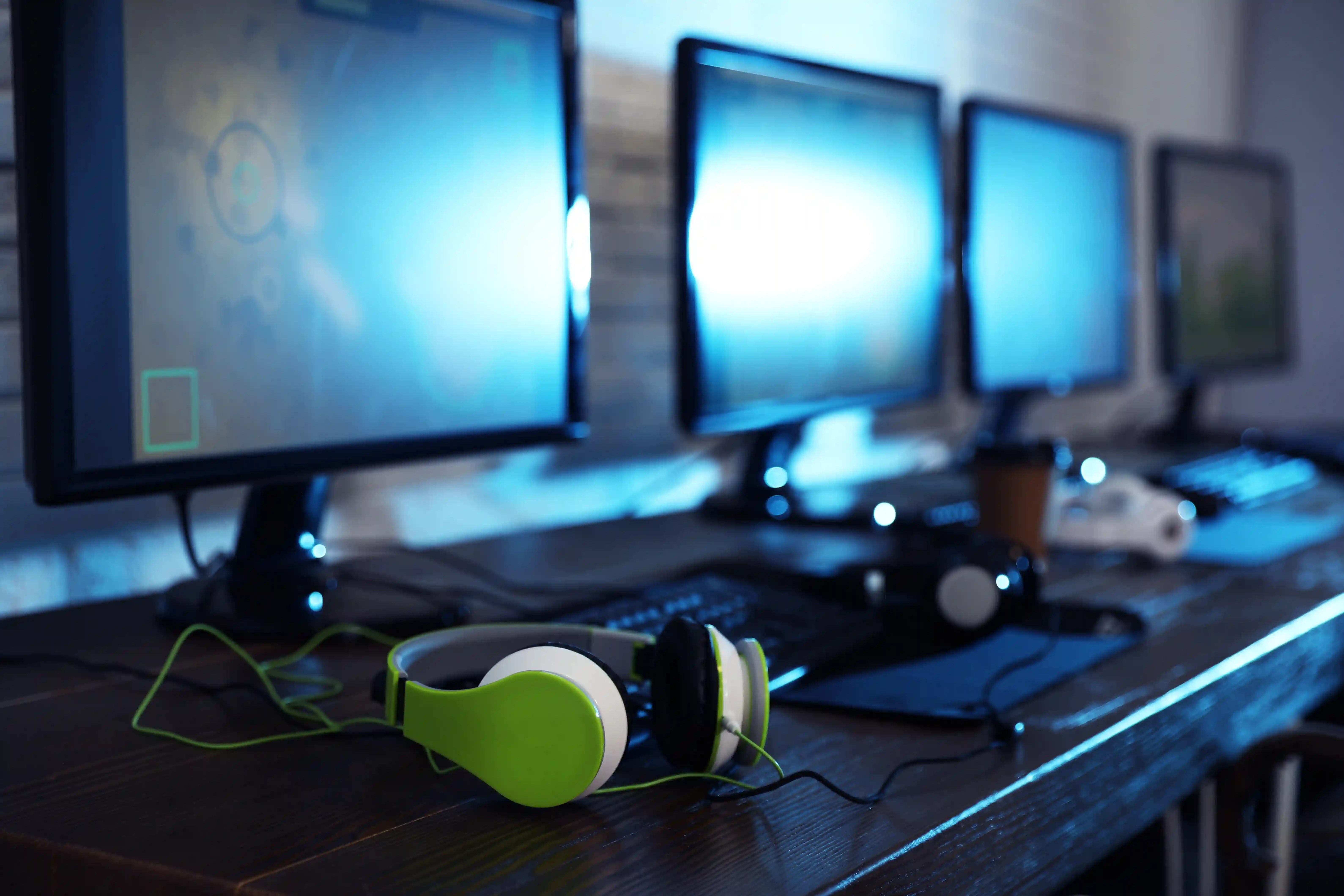 Valorant team ready up on main stage